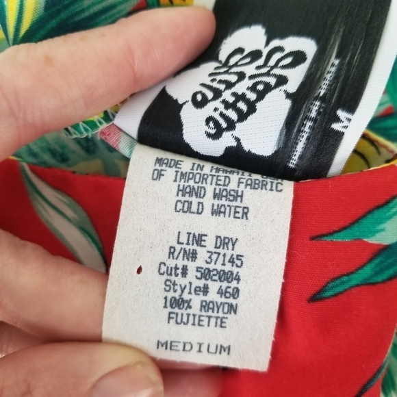 NWT Hilo Hattie Red Tropical Pineapple Print Hawaiian Wrap Dress Size M - Picture 6 of 14